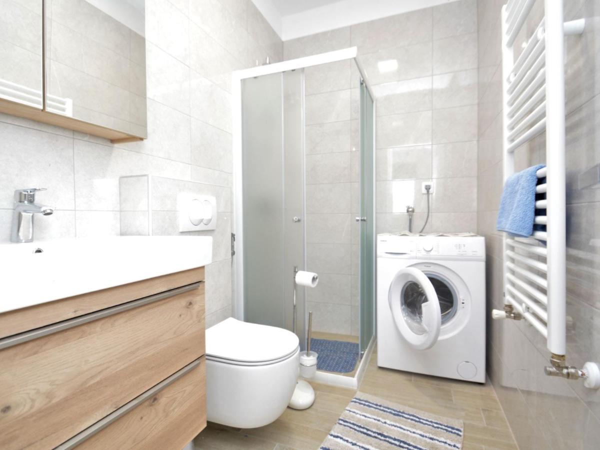 Apartment Bellevue - Pul332 By Interhome Pjescana Uvala Ngoại thất bức ảnh